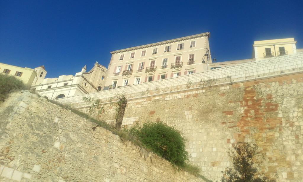 Gottardo Bed and Breakfast Monserrato Exterior foto