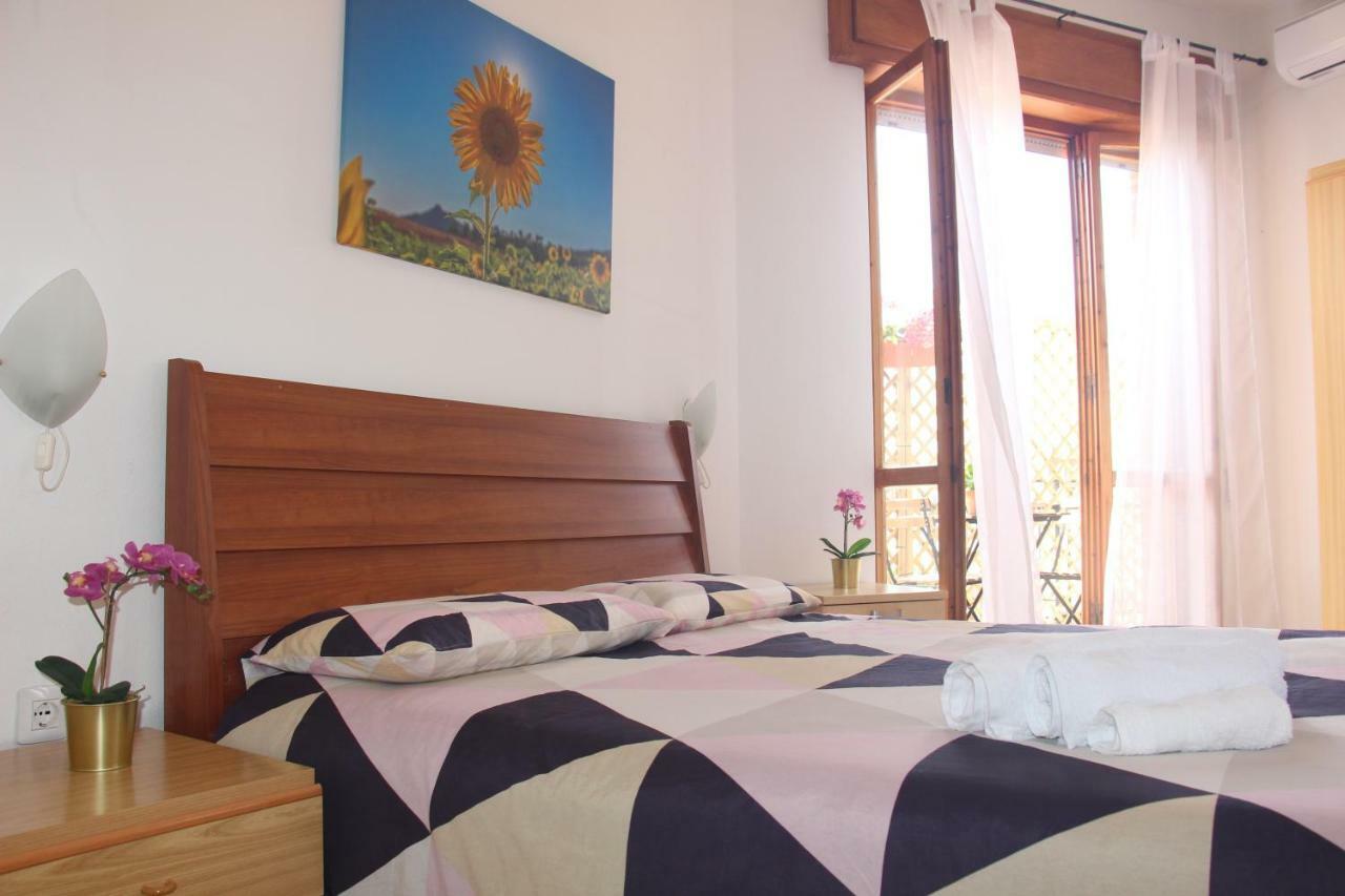 Gottardo Bed and Breakfast Monserrato Exterior foto